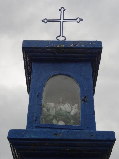 Figurka Pana Jezusa w ścianie p&oacute;łnocno-wschodniej kapliczki przy ul. Pogwizdowskiej 51. Materiały Biura Miejskiego Konserwatora Zabytk&oacute;w UM Rzeszowa